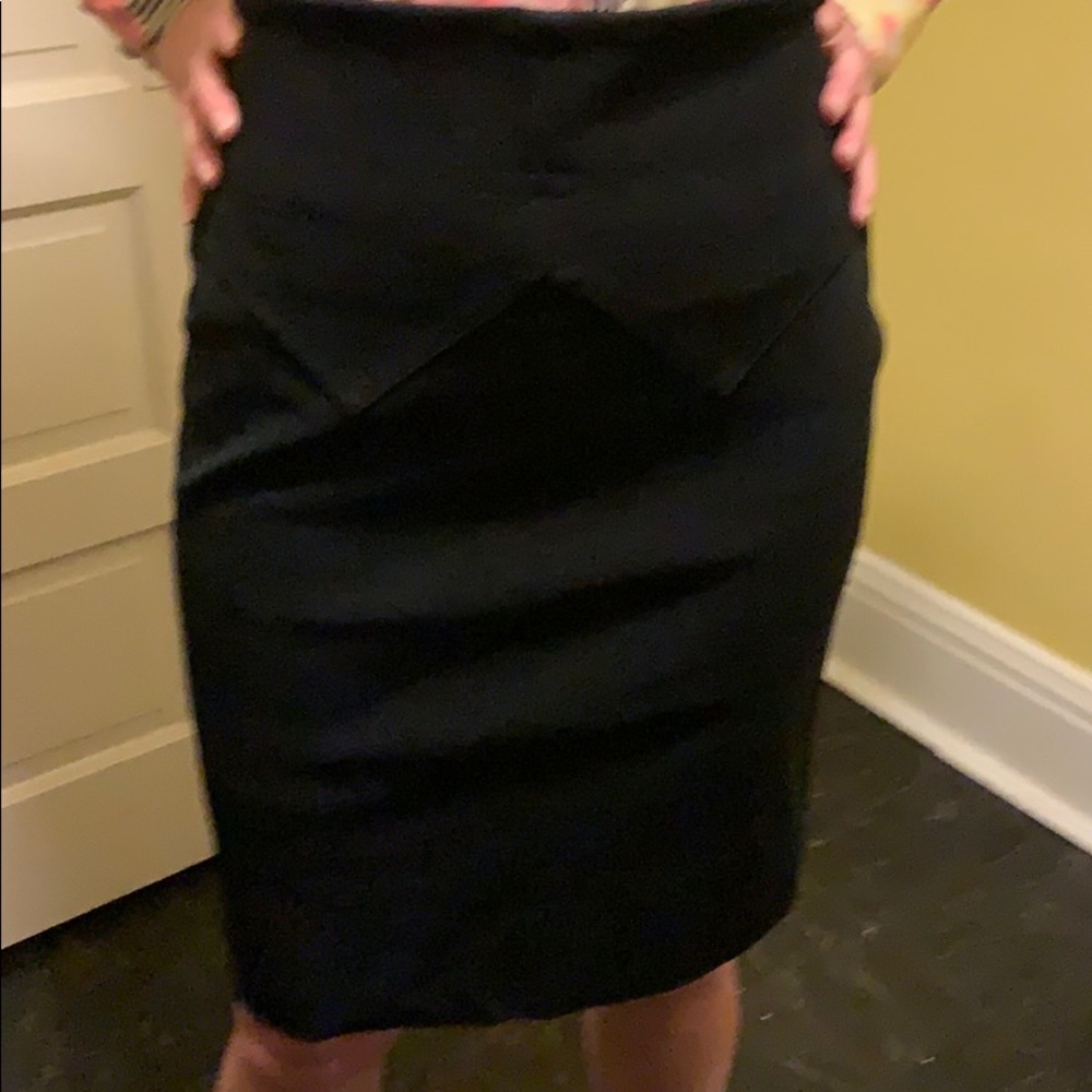 Givenchy Black Fitted Side Zip Pattern Midi Skirt - image 6